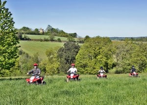 Une randonnée en Quad pour détendre et amuser les mariés